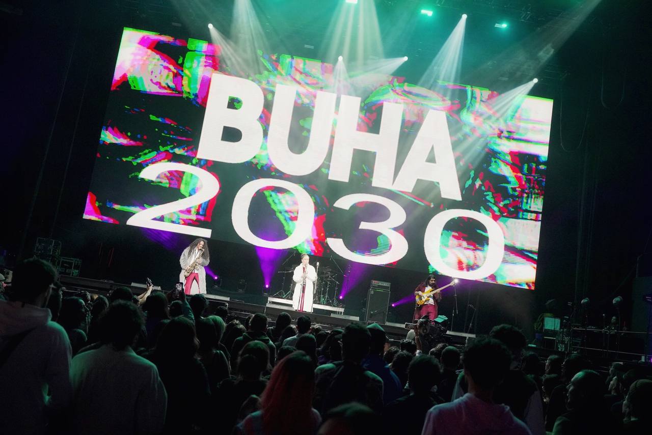 BUHA 2030 en Concierto Radio&brvbar;unica 2023 - Concierto&nbsp;Radi&oacute;nica&nbsp;2023 convoc&oacute; m&aacute;s de 9 mil personas entorno a la diversidad sonora y la paz