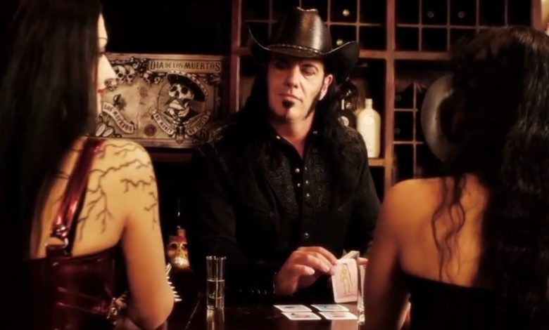 DIA DE LOS MUERTOS presenta su nuevo vídeo "Cantina Del Infierno" 7 DIA DE LOS MUERTOS presenta su nuevo vídeo "Cantina Del Infierno" 7