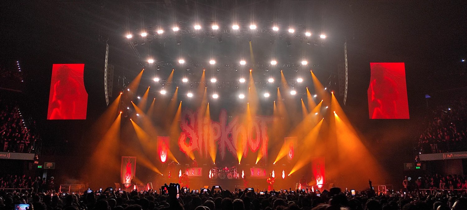 IMG 20241106 205555 1500x675 - EXITOSO REGRESO DE SLIPKNOT A BOGOTA