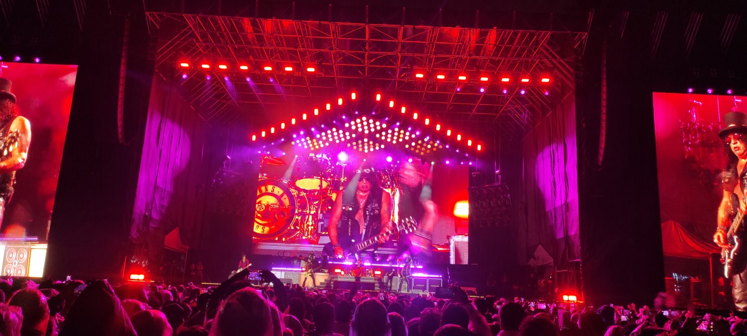 IMG 20251011 213108 1500x675 - Guns N' Roses en Medellin, una experiencia inolvidable