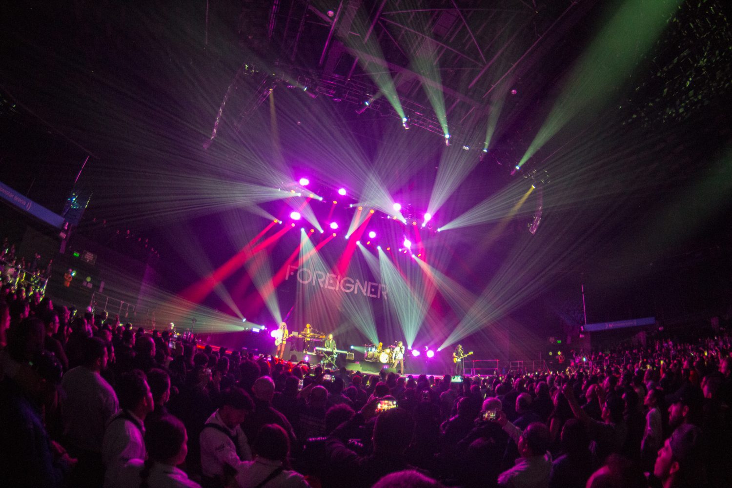 IMG 5850 1500x1000 - Foreigner estremeci&oacute; a Bogot&aacute;: la presencia de Lou Gramm como un &uacute;ltimo acto de grandeza