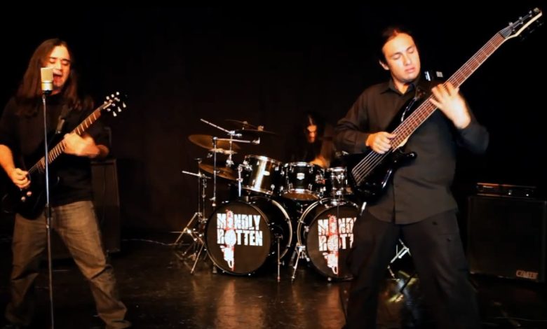 MINDLY ROTTEN presenta su nuevo vídeo "Effacing the Origin" 4 MINDLY ROTTEN presenta su nuevo vídeo "Effacing the Origin" 4