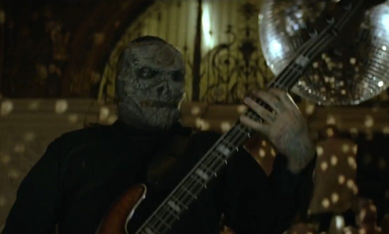 SLIPKNOT revela las nuevas mascaras en su vídeo "The Devil In I" 9 SLIPKNOT revela las nuevas mascaras en su vídeo "The Devil In I" 8