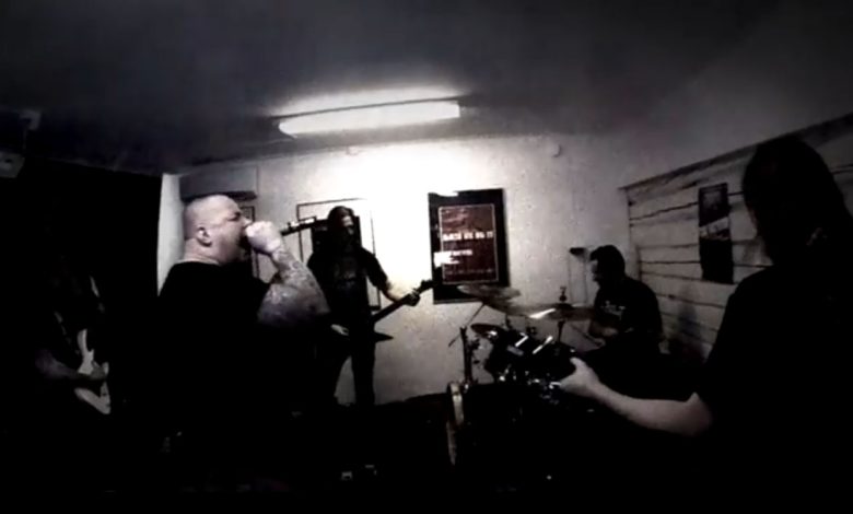 THE HAUNTED presenta su nuevo vídeo "My Enemy" 16