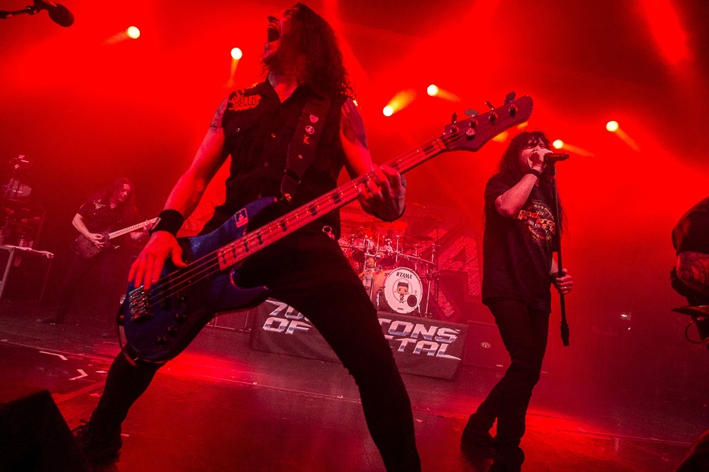 f37159104 - LA AVENTURA DEL 70000 TONS OF METAL EN IMAGENES - PRIMERA PARTE