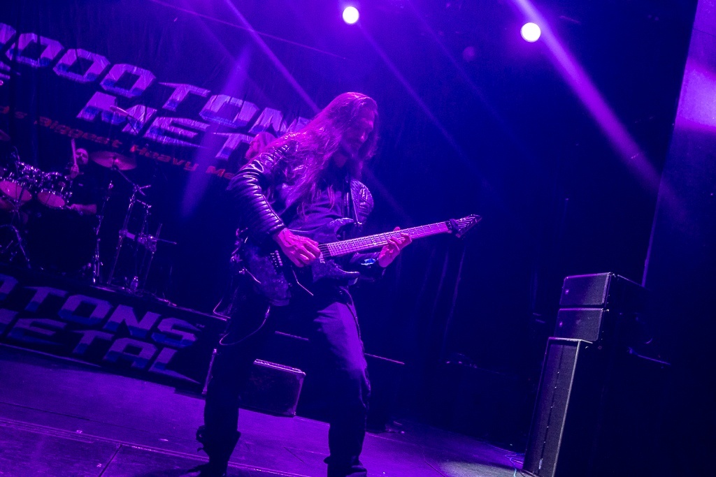 f50016320 - LA AVENTURA DEL 70000 TONS OF METAL EN IMAGENES - PRIMERA PARTE