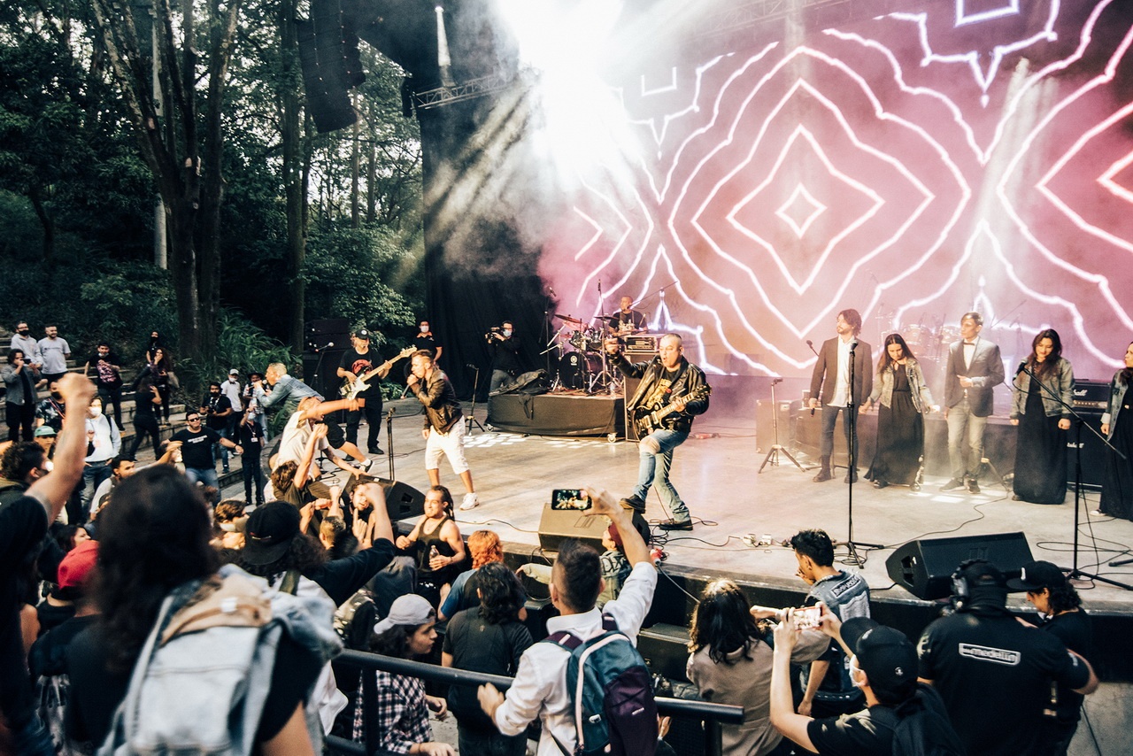 homenaje victor gaviria 03 - El director de cine V&iacute;ctor Gaviria recibi&oacute; el m&aacute;ximo reconocimiento que otorga la Alcald&iacute;a de Medell&iacute;n
