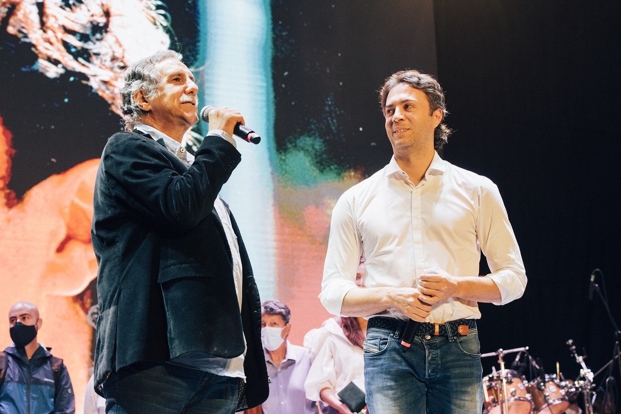 homenaje victor gaviria 09 - El director de cine V&iacute;ctor Gaviria recibi&oacute; el m&aacute;ximo reconocimiento que otorga la Alcald&iacute;a de Medell&iacute;n