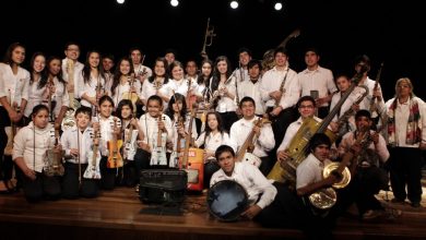 orquesta de reciclados cateura 390x220 - Jóvenes de la Orquesta de Cateura acompañarán a METALLICA durante su gira suramericana